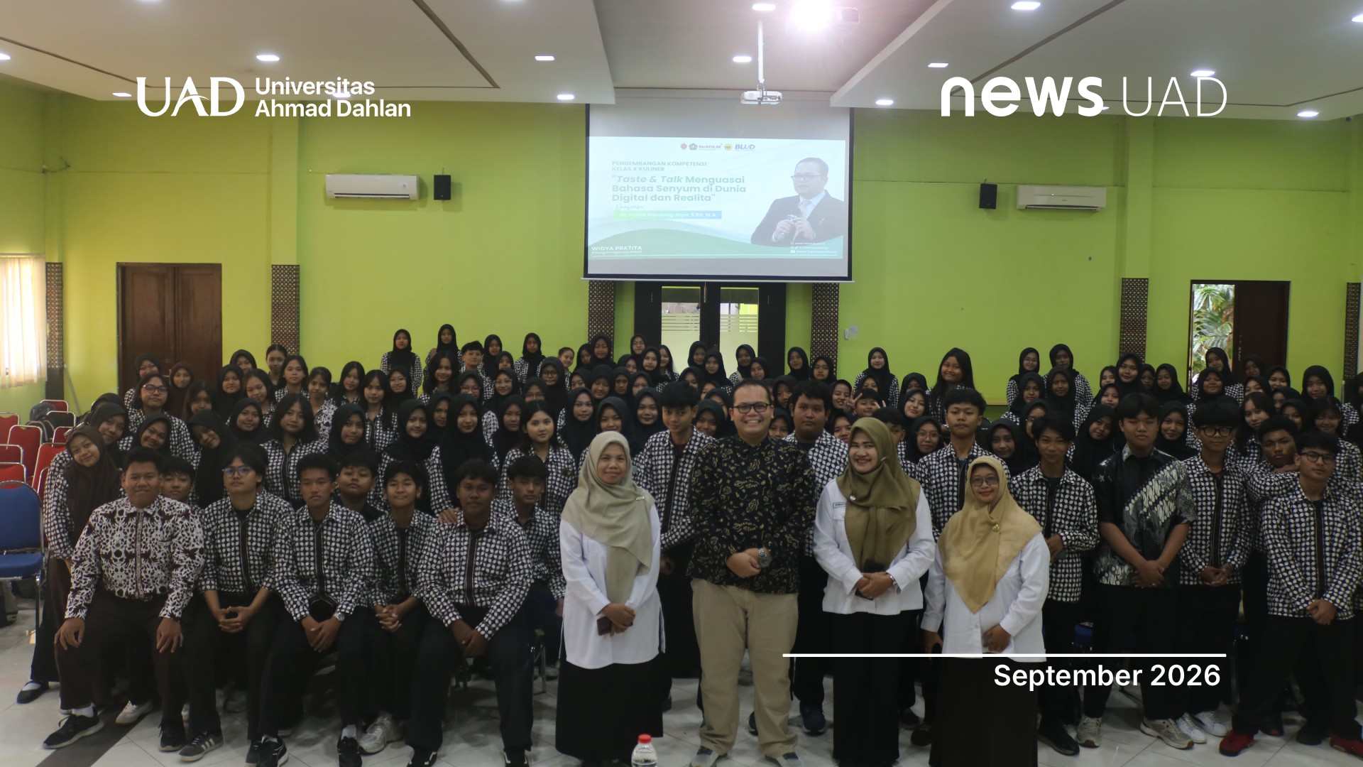 Dosen UAD Bekali Siswa SMK Negeri 6 Yogyakarta Keterampilan Public Speaking