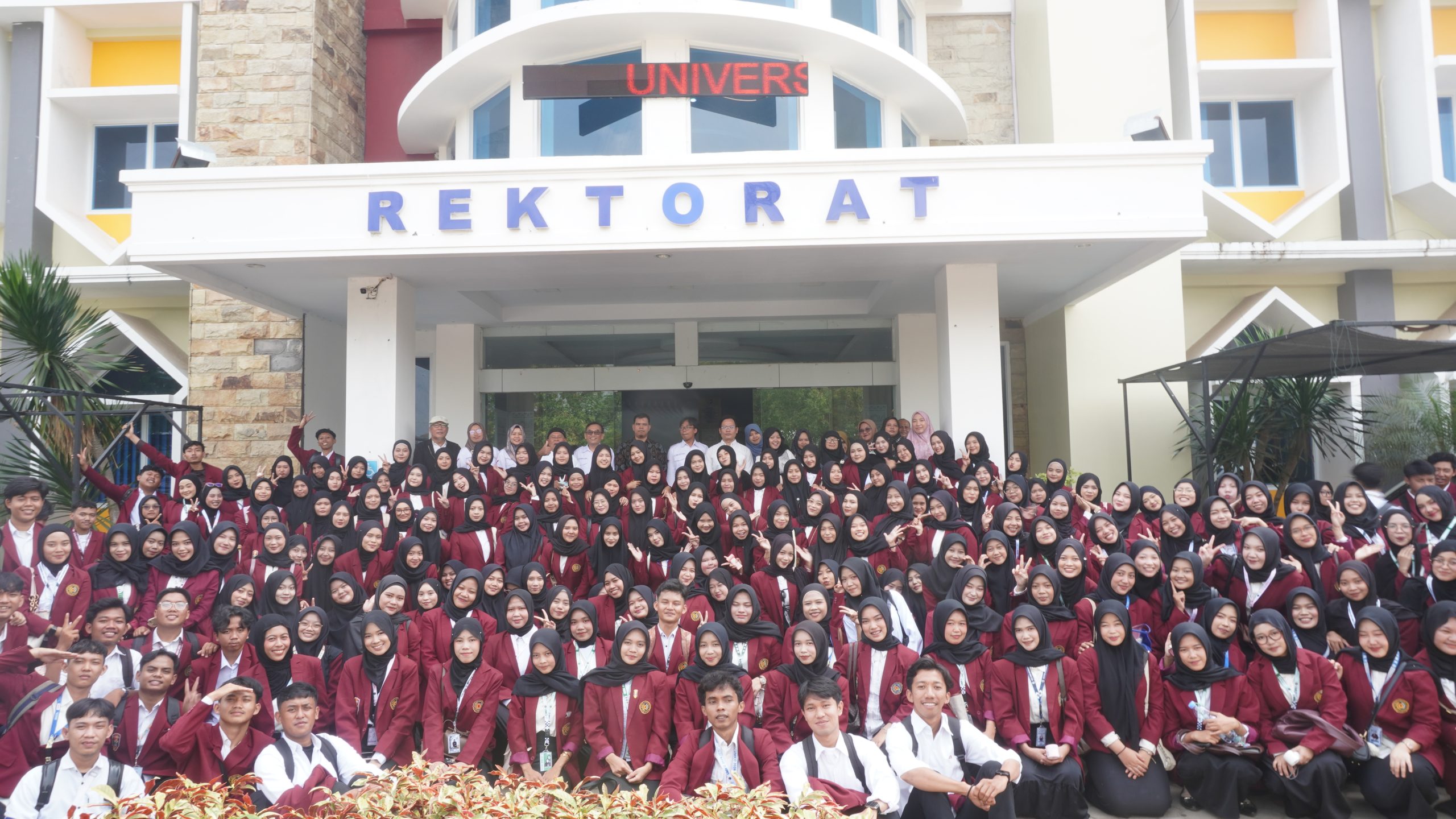206 Mahasiswa FKIP UMKO Siap Terjun ke Sekolah dalam Program Asistensi Mengajar