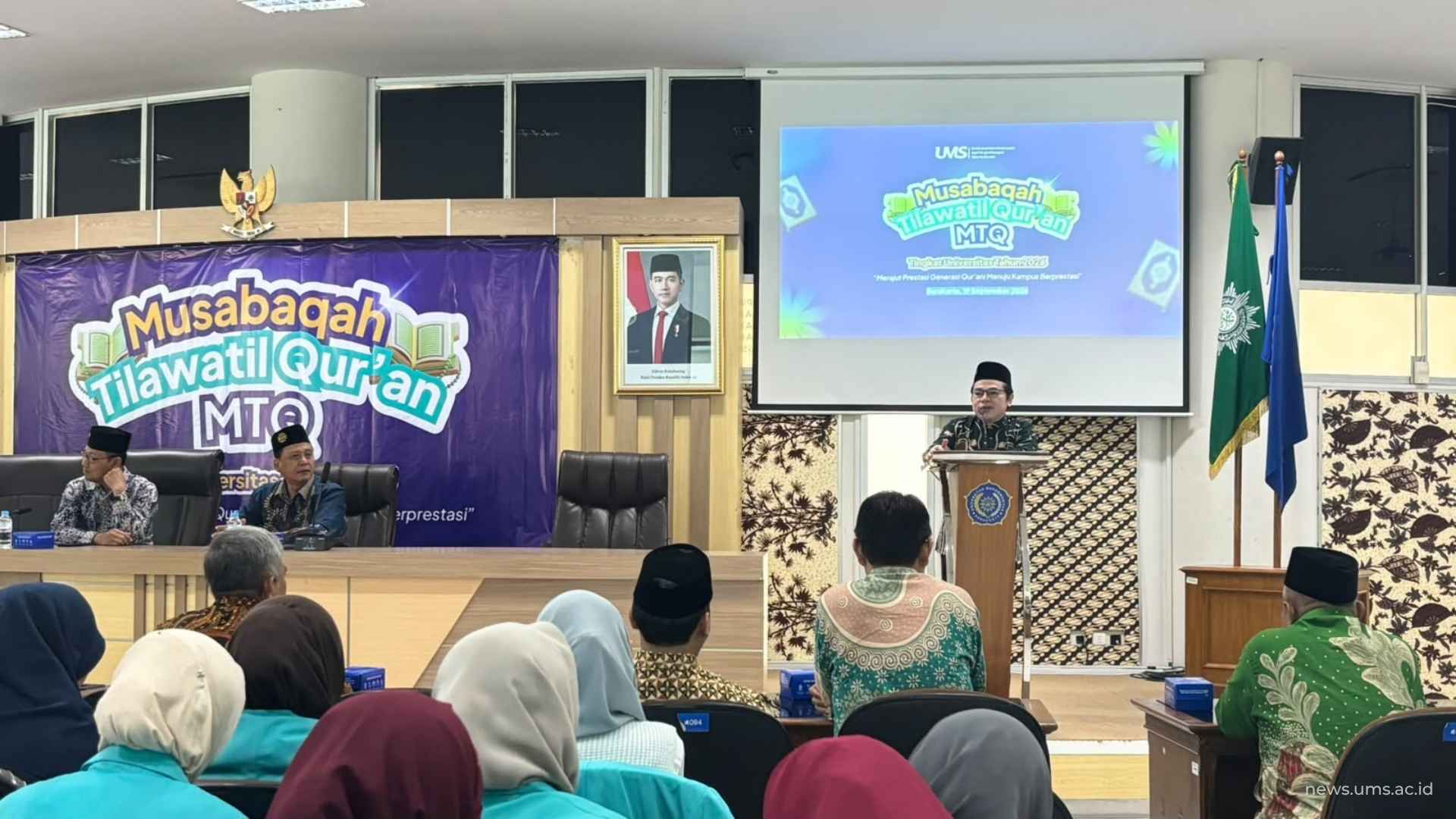 Direktur Direktorat Pengembangan Talenta-Inovasi (DKPTI) UMS, Ir. Ahmad Kholid Alghofari, S.T., M.T., saat memberikan arahan kepada para peserta lomba