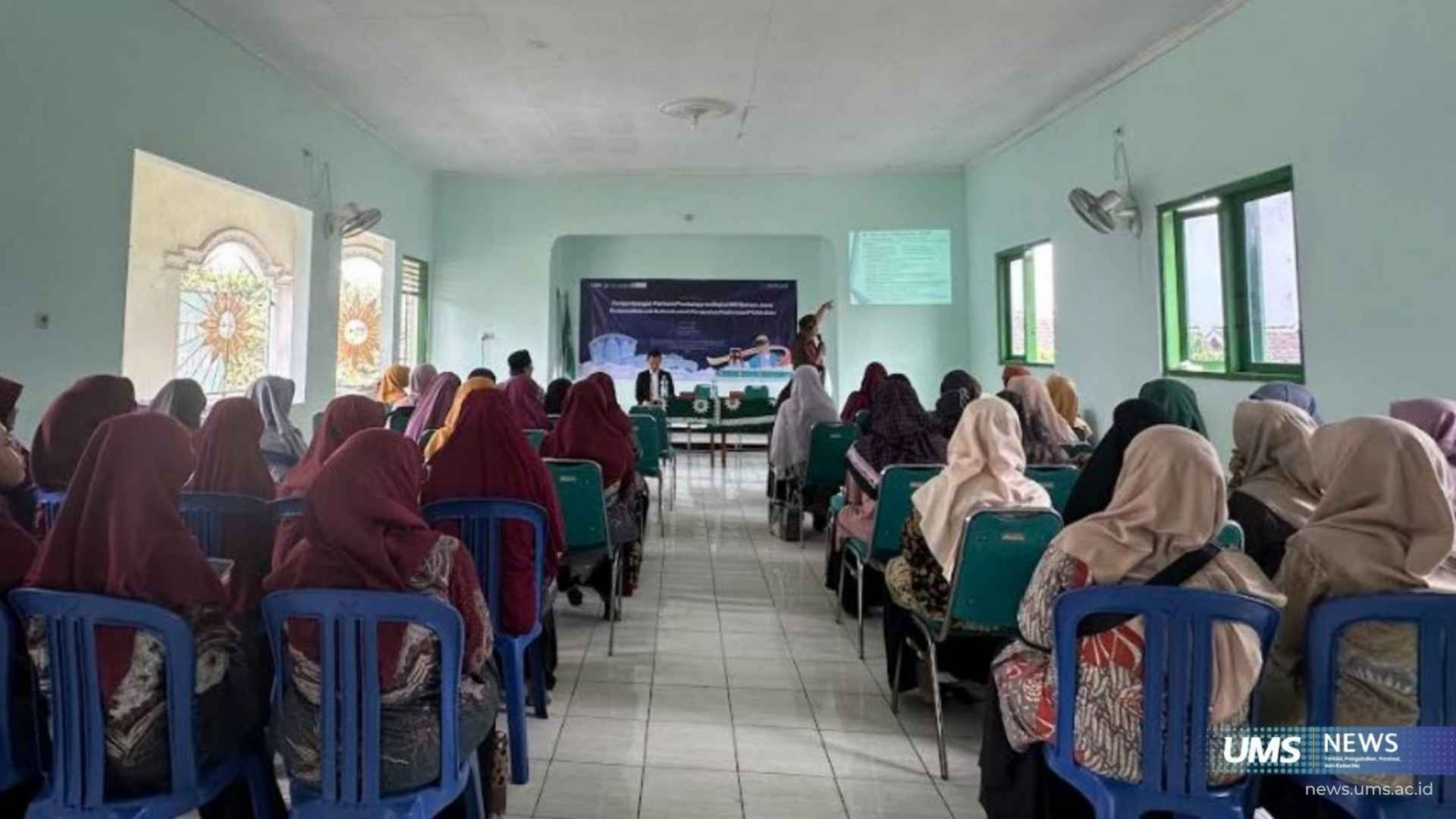Tim P2M UMS Perkuat Kader PCNA Baki Lewat Pelatihan MC Bahasa Jawa
