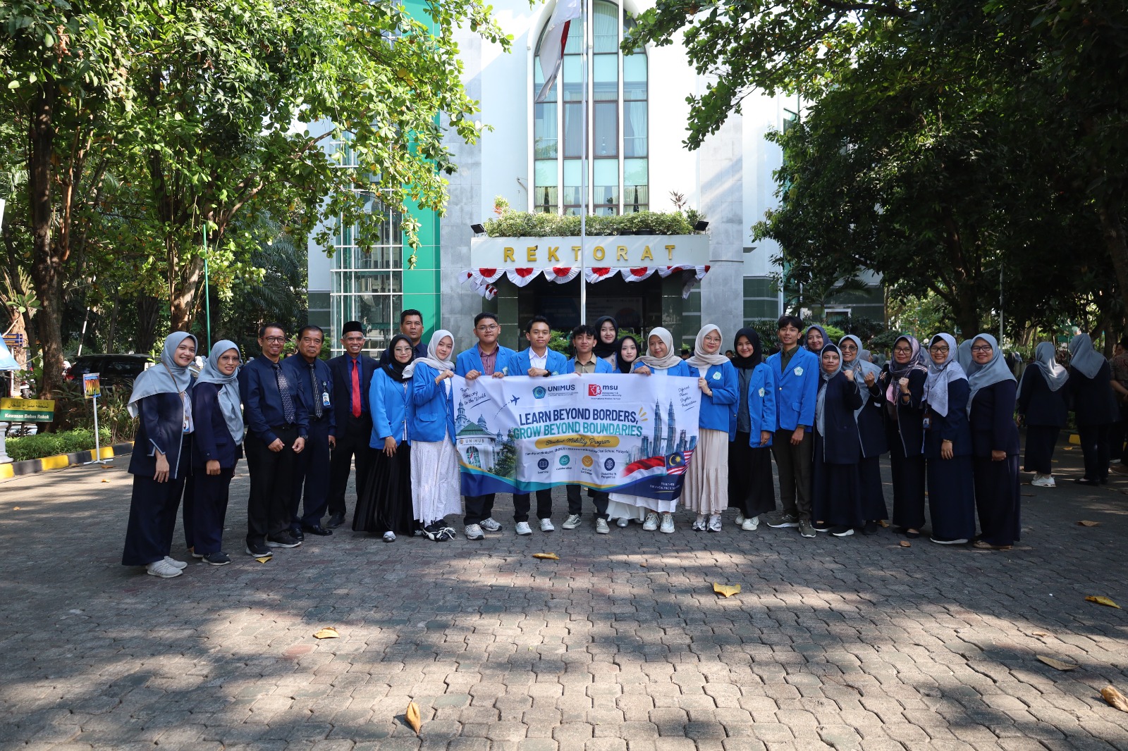 11 Mahasiswa FK Unimus di lepas ke MSU Malaysia Jalani Studen Mobility