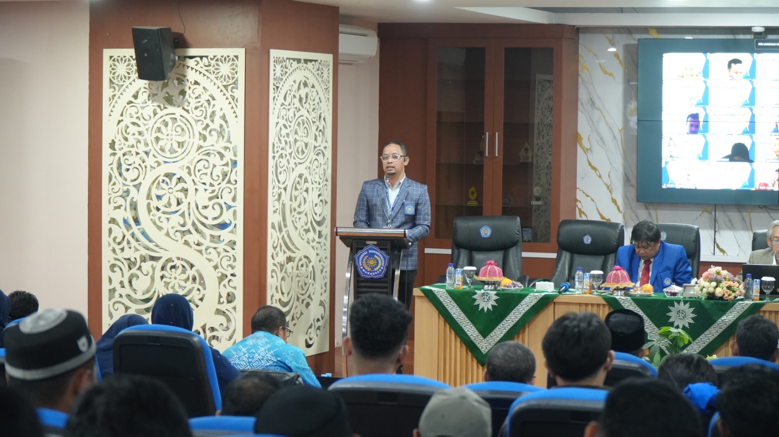 435 Mahasiswa Baru, Direktur Pascasarjana Unismuh: Pertumbuhan Harus Diikuti Mutu