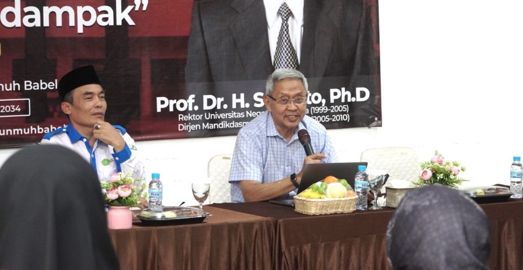 Menghadapi Tantangan Pendidikan, Unmuh Babel Bahas Deep Learning Bersama Prof. H. Suyanto, M.Ed., Ph.D.